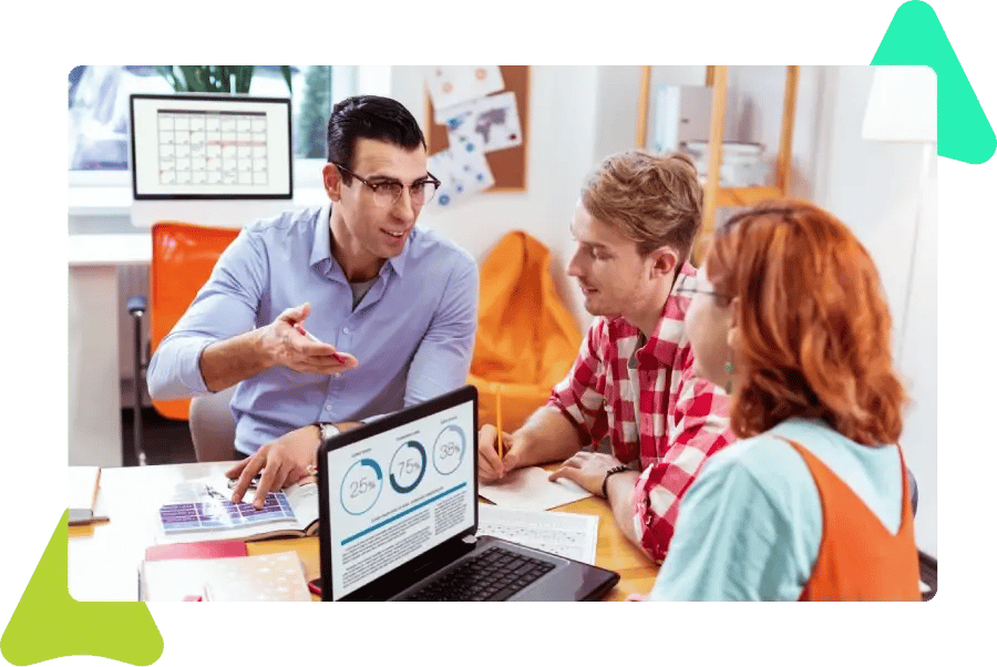 image-showing-the-ease-of-engaging-with-the-stakeholders-using-a-work-order-program