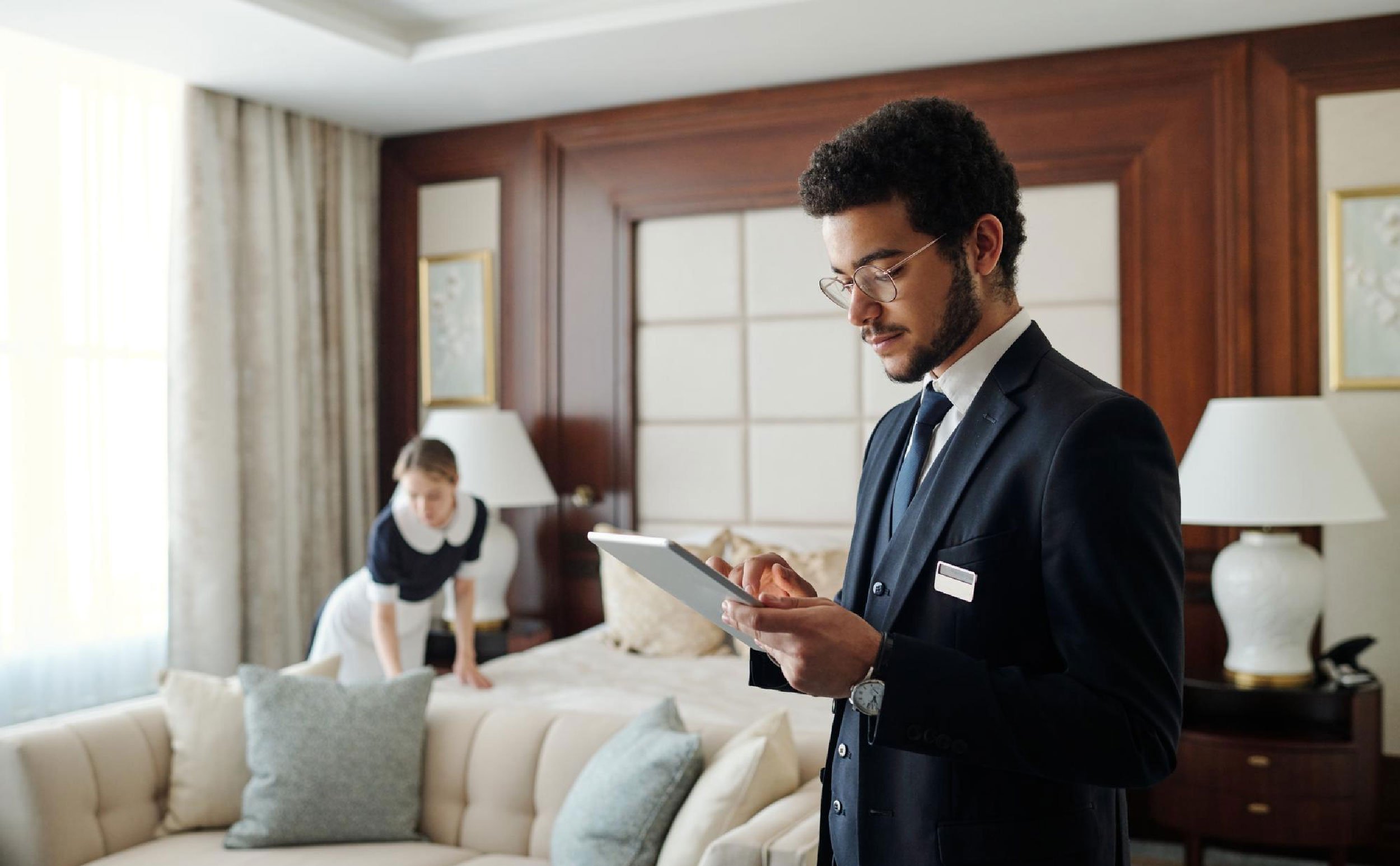 hotel maintenance management hotel manager using tablet