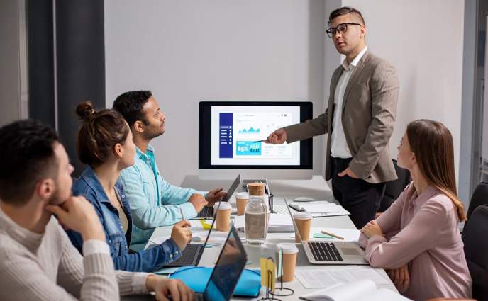maintenance tracking best practices business team gives presentation
